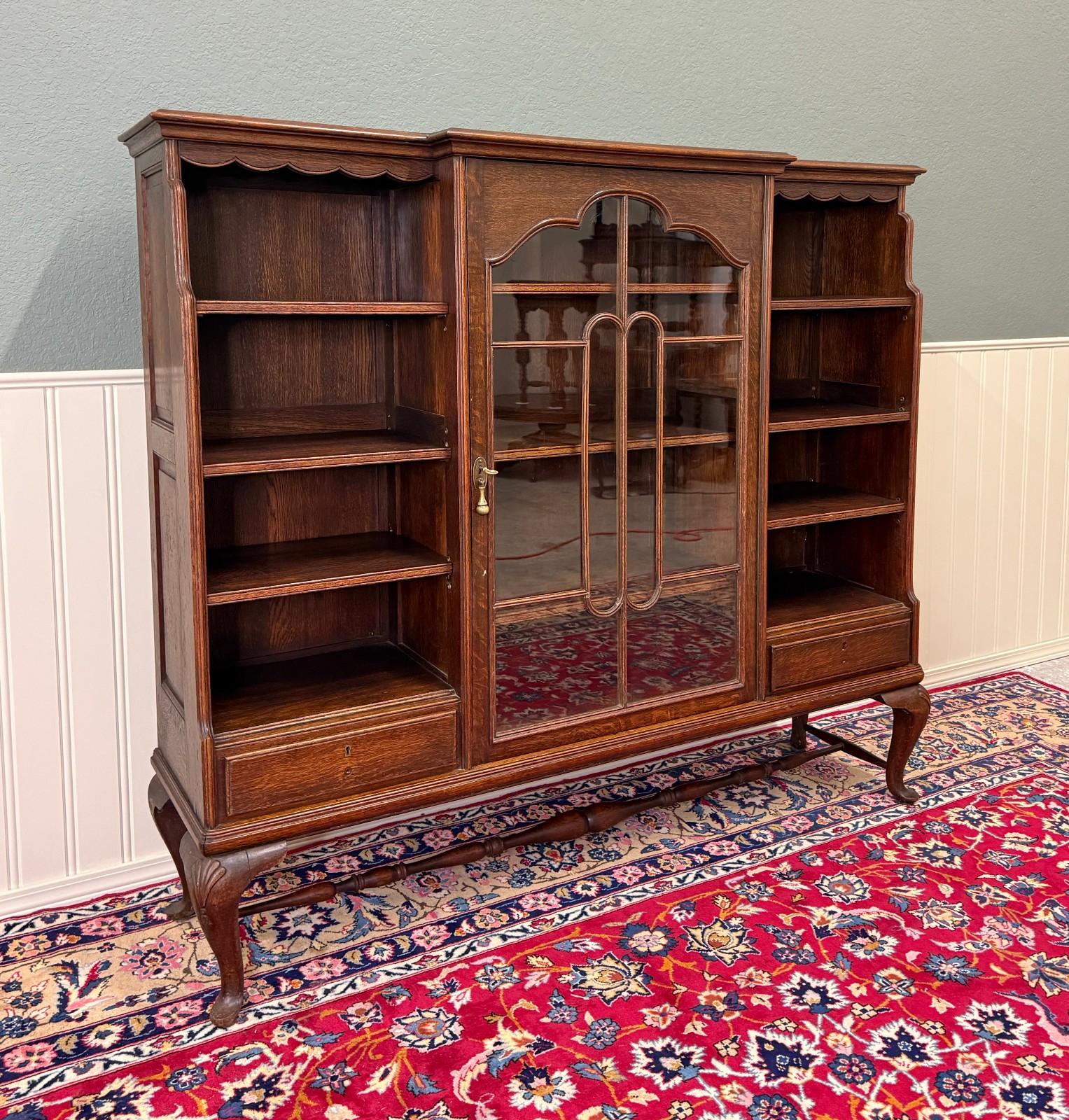 Antique English Bookcase Bookshelf Cabinet Glass Oak Queen Anne Legs 1920s-30s