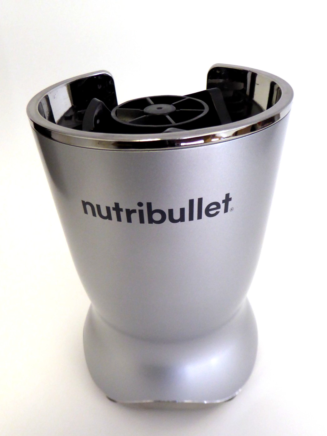 Nutribullet Ultra 1200W Single-Serve Personal Blender NB50500 NEW IN BROWEN BOX