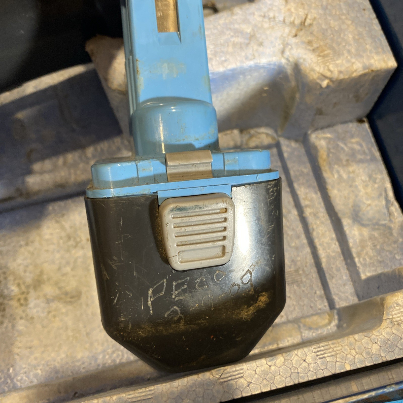 Huskie Robo-Cut Rec54 with Case