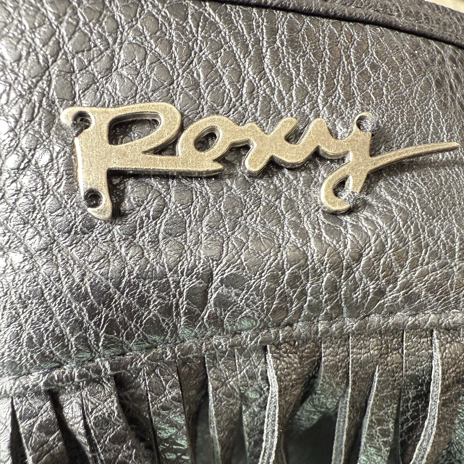 Vintage Y2K Roxy Boho Black Pebbled Fringe Bag Faux Leather Crossbody Purse Mint