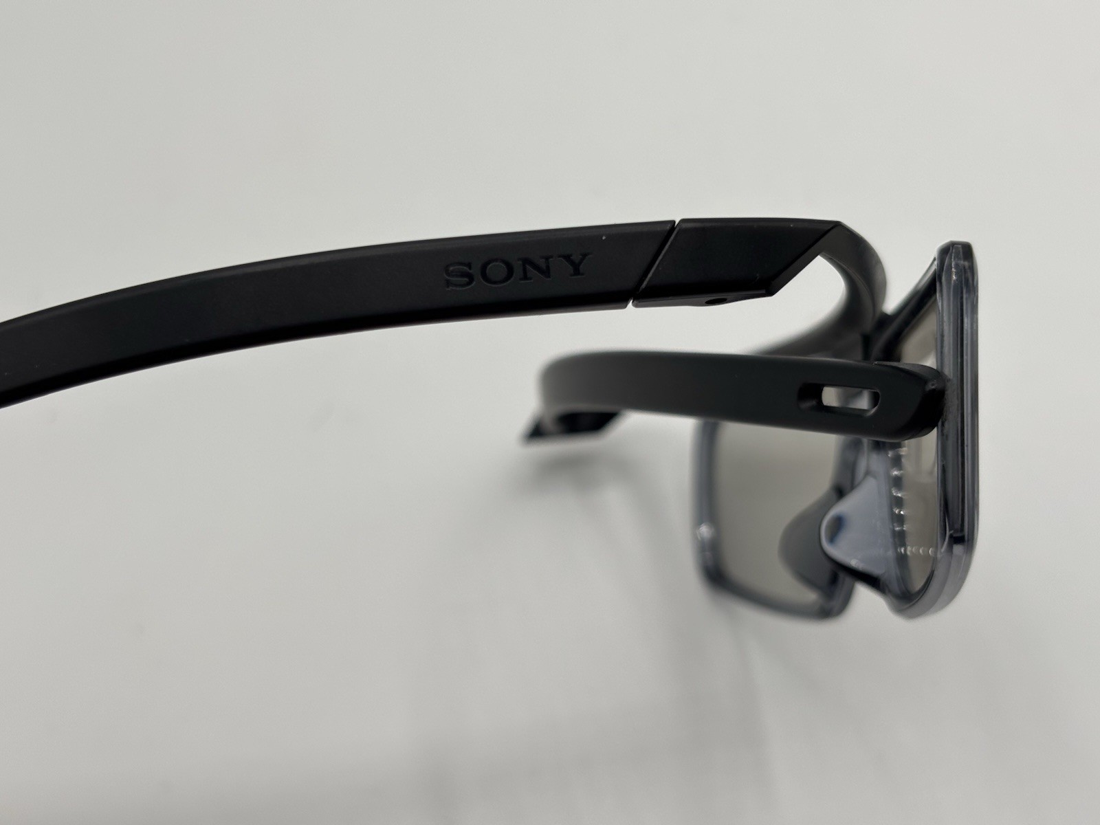 SONY Genuine Original TDG-500P Passive 3D Glasses