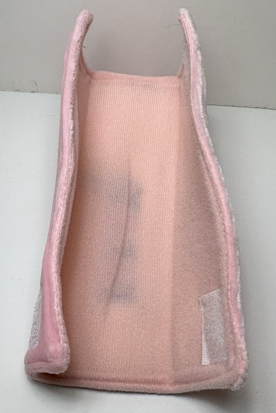 Nintendo KIRBY Plush Car Seat Belt Shoulder Cover 7 inches long 3 inches wide