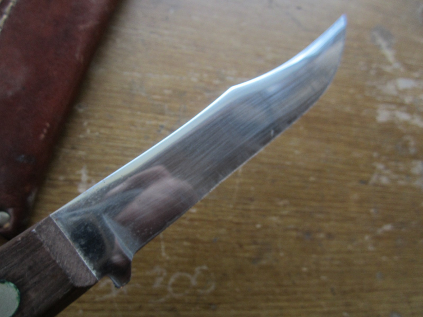 CATTARAUGUS KNIFE - MAHOGANY HANDLE & ORIGINAL LEATHER SHEATH