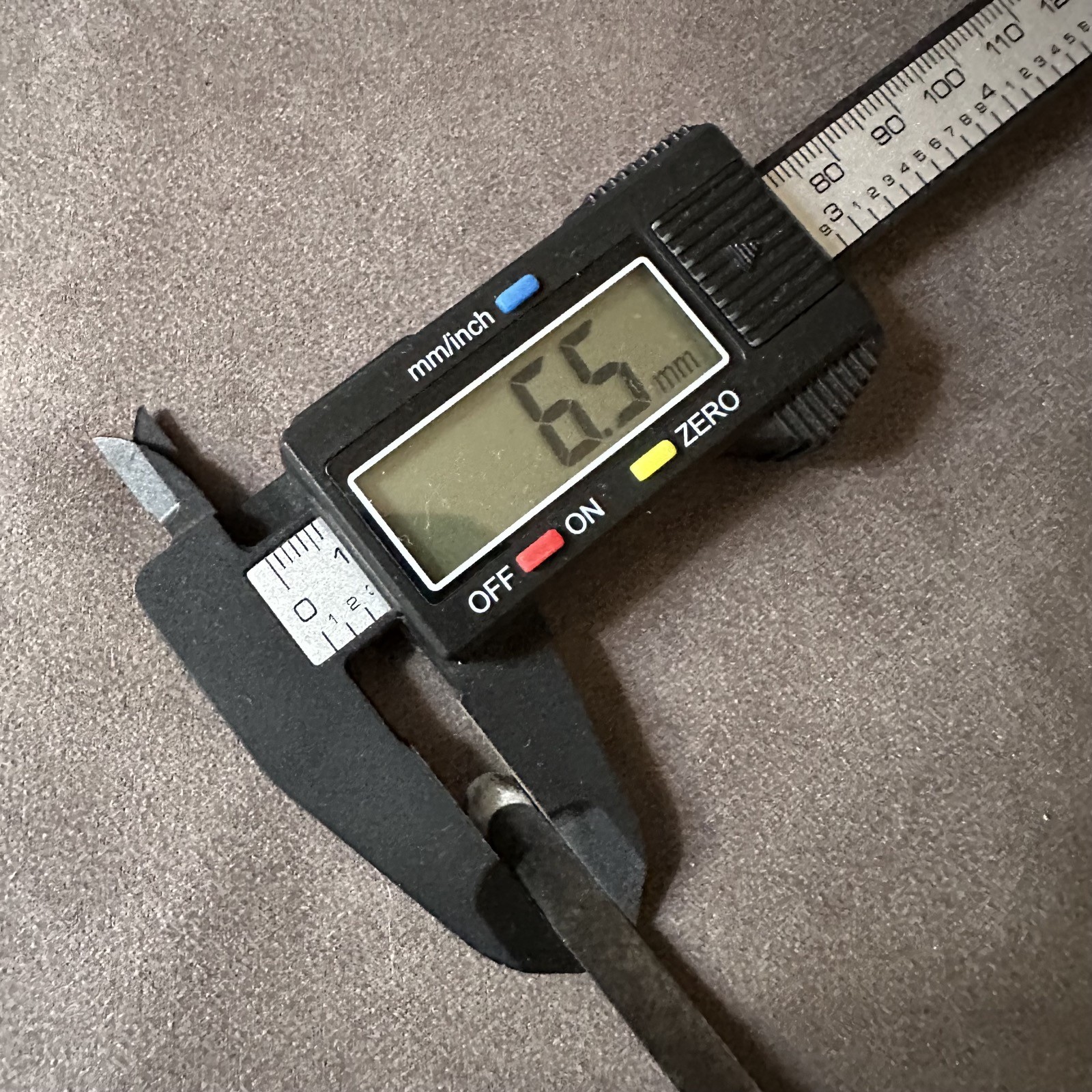 5x ASSORTED ANTIQUE GOUGE CARVING CHISELS INCLUDING J.HOWARTH & G.F PEARSON & CO