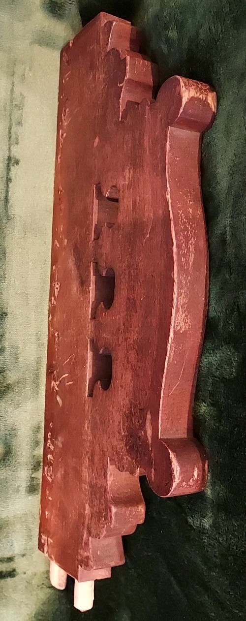 ANTIQUE FURNITURE SALVAGE Carved Wood Solid Walnut Leaves Pediment Crafter 12.5"