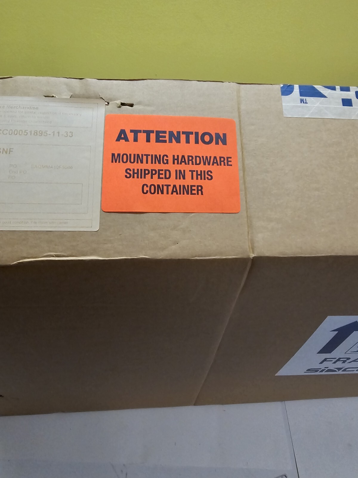 NEW in BOX Sinclair Technologies SY350-SFXSNF YAGI 406-512 MHz UHF Antenna