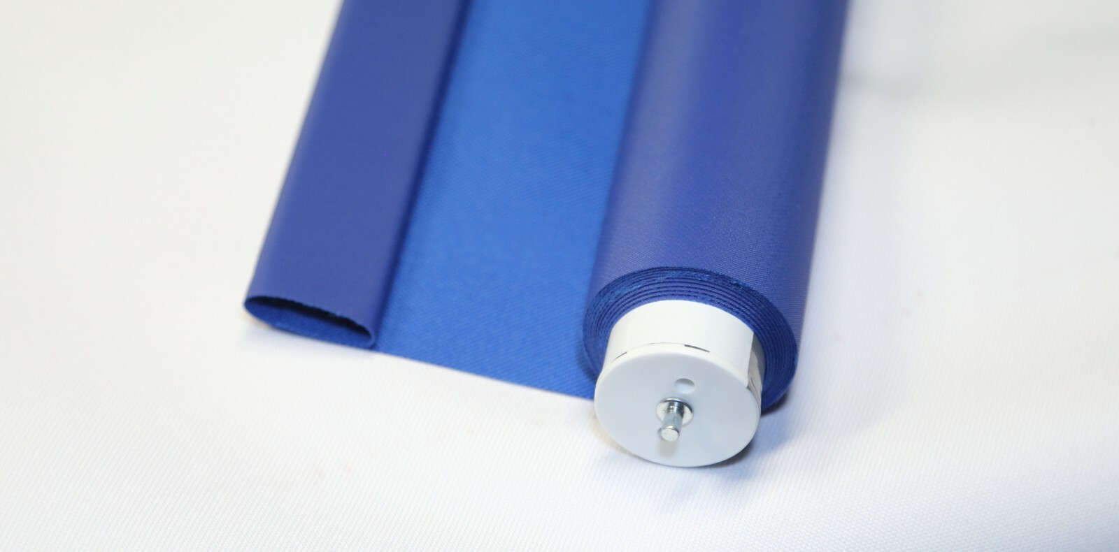 WHITE 2.5'X5' Wall/Ceiling Mounted Rollup Background System ID Photos Headshots