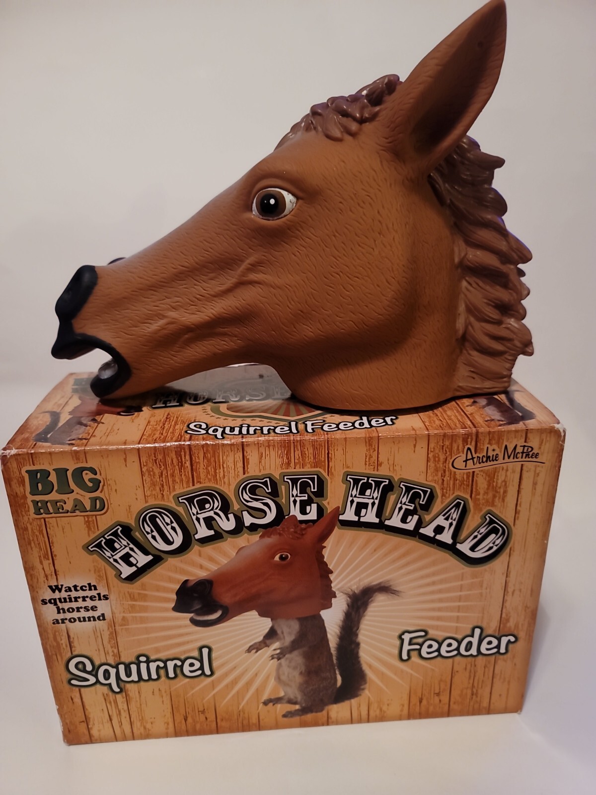Squirrel Feeder NIB Horse Head Archie McPhee Accoutrements Big Head Animal