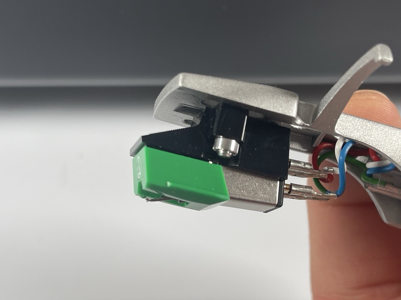 Audio-Technica AT-LP120-USB Direct-Drive Professional Turntable READ