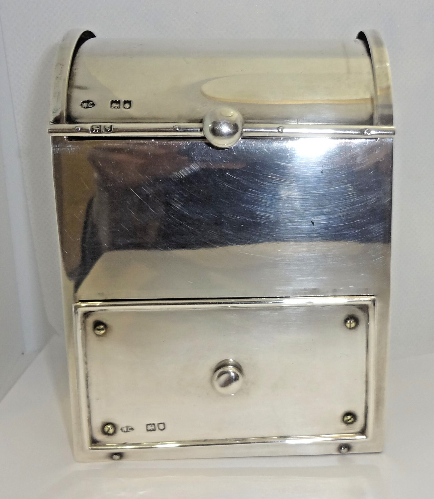 1902 William Comyns (London) Lined Sterling Silver Jewelry Ormolu Casket Box