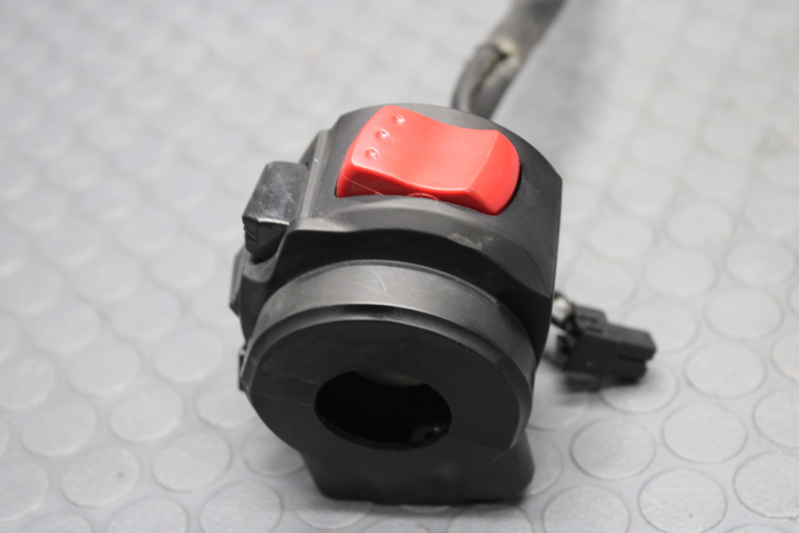 2011-2025 Suzuki GSXR600 GSXR750 Right Control Switch