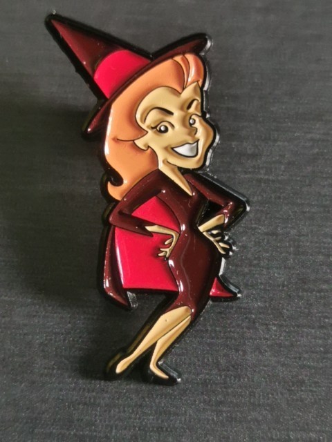 Bewitched Samantha pin badge patch, new, high quality.