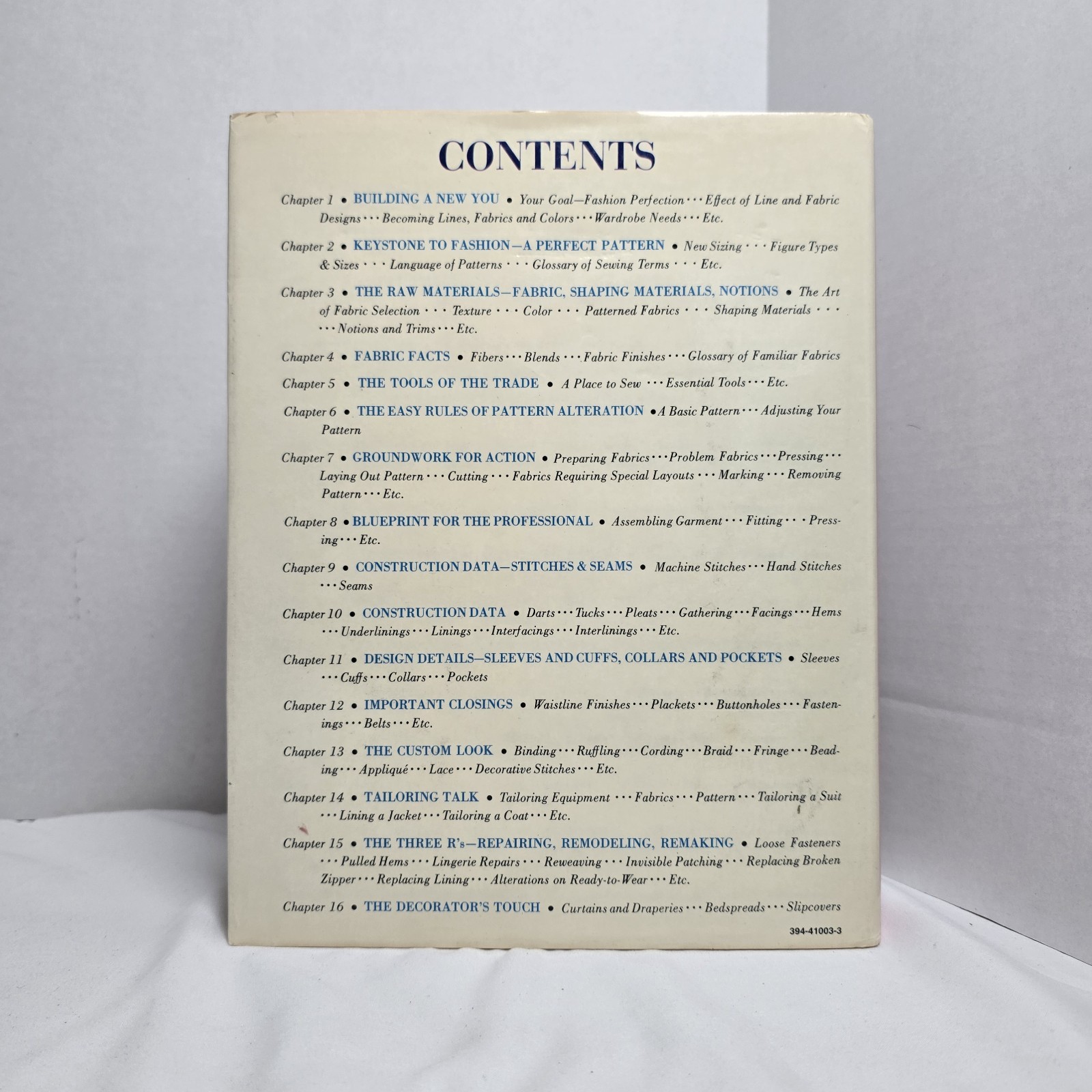 McCall's Sewing Book Random House Vintage Book 1968 5th Print VTG Illus DIY HCDJ