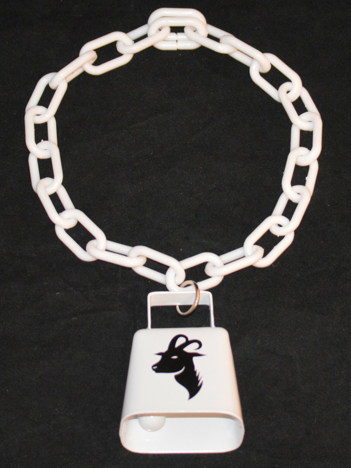 PLASTIC CHAIN GOAT COLLARS with COW BELL 1 1/2" X 3/4" LINKS 20" LONG