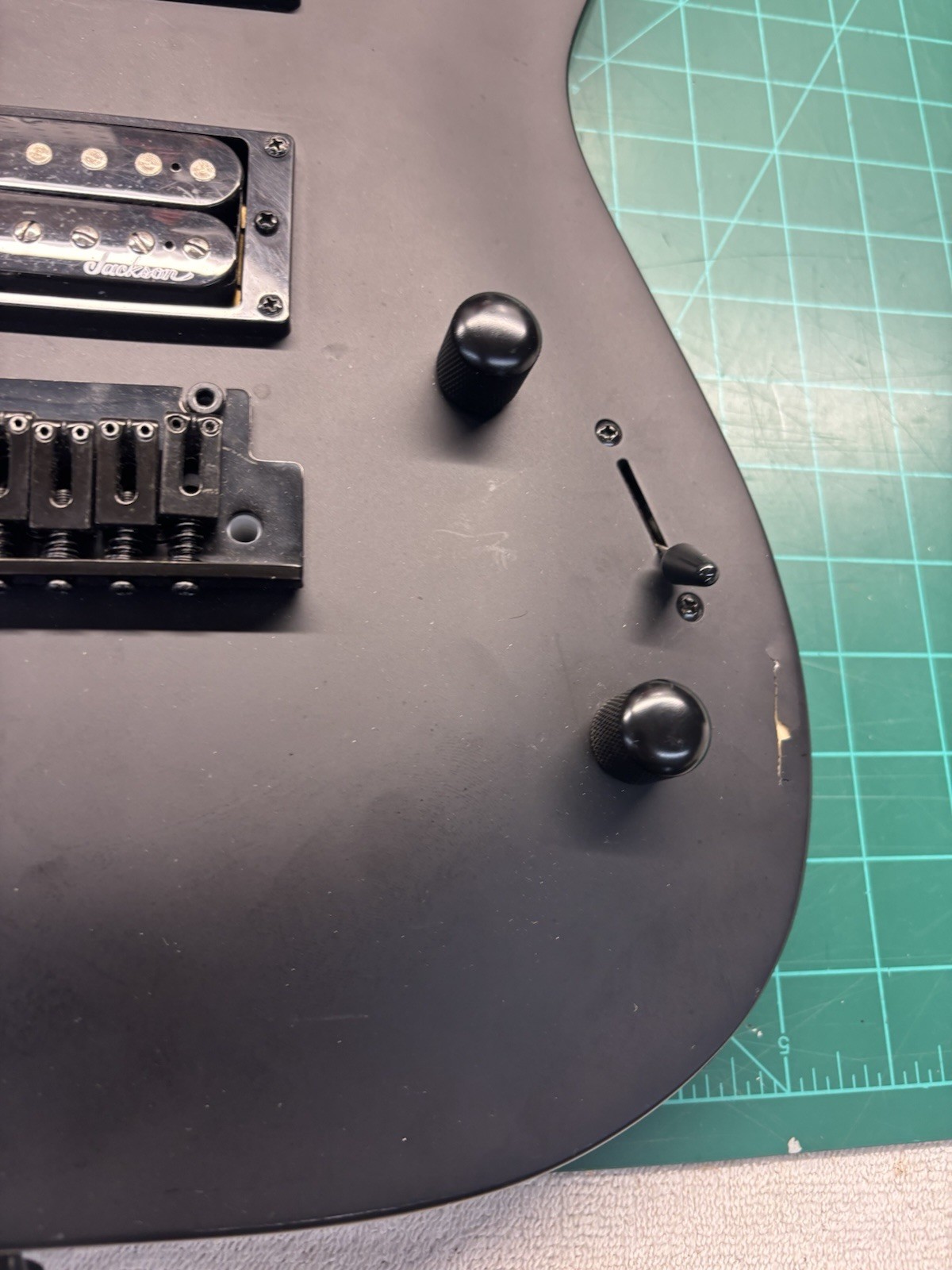 Jackson JS22 Dinky Body Satin Black Finish Loaded