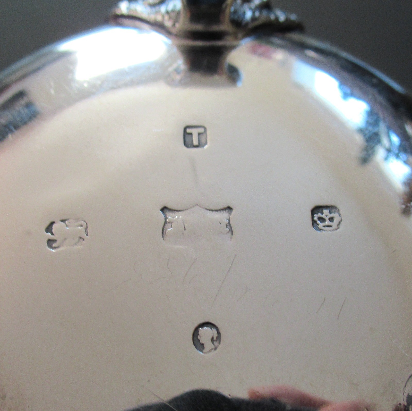 Antique Mappin & Webb Sterling Silver Salt Cellar 3 Footed Lions Head Floral 925