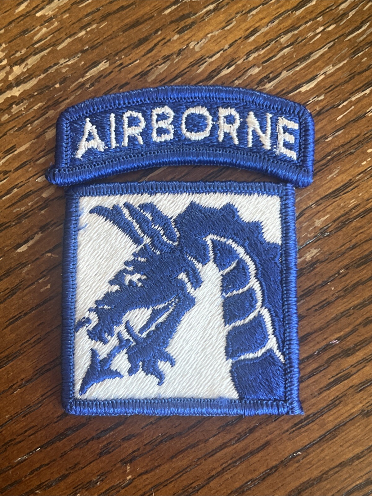 US ARMY 18TH AIRBORNE CORPS PATCH WITH AIRBORNE TAB - FULL COLOR
