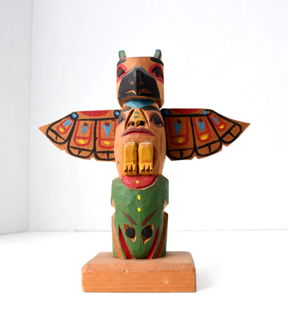Vintage PWC Cedar Totem Pole Thunderbird Human and Frog 1970's Perfect 7x6.5