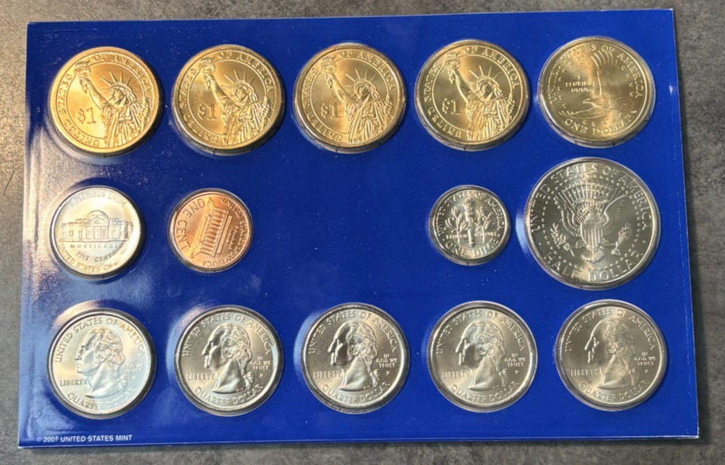 2007 P & D US Mint Complete Uncirculated Set 28 Coins w/ COA
