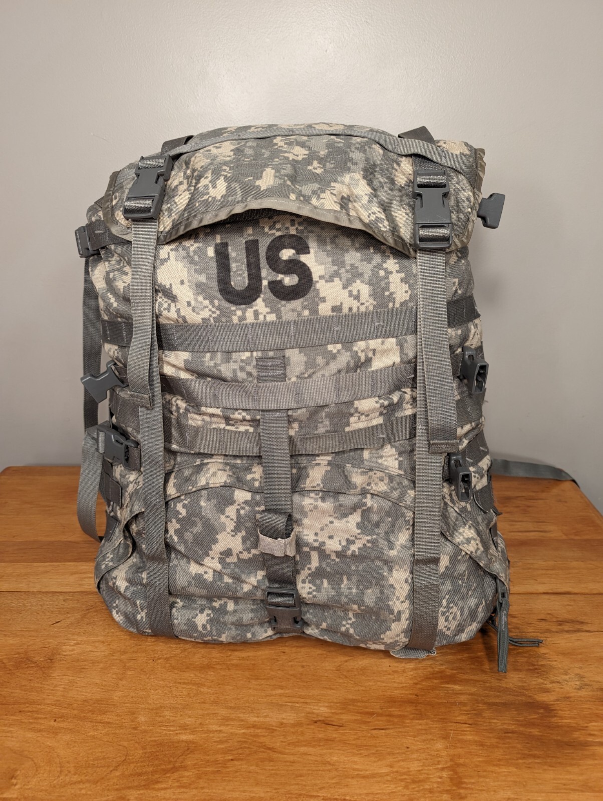 2 US Military Surplus Rucksacks USGI Large Field Pack MOLLE II ACU Modular GC