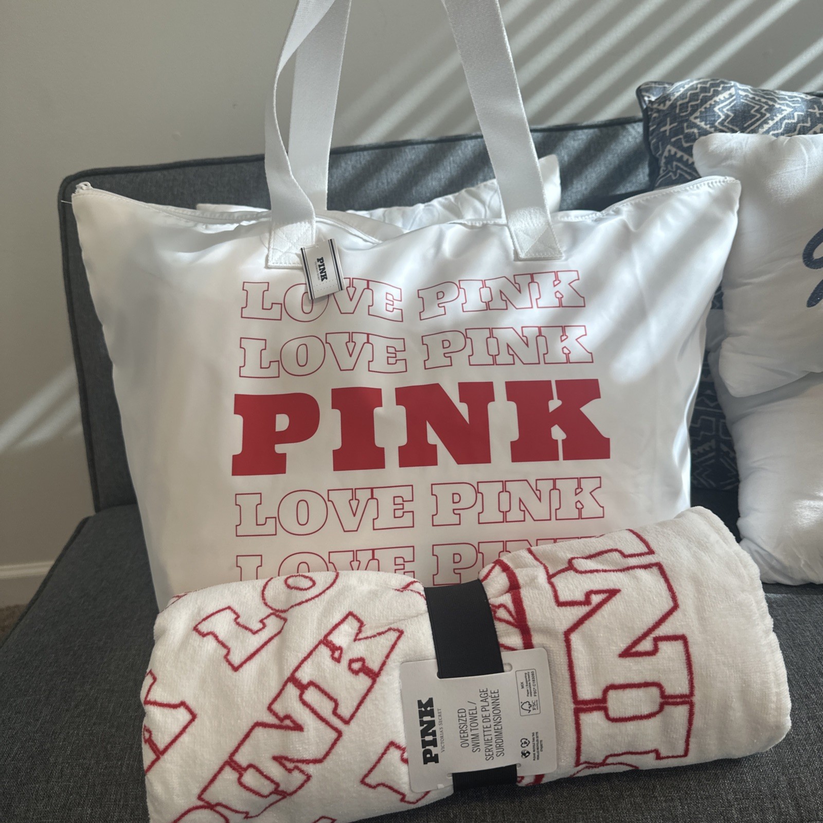 Victoria’s Secret PINK Love Pink Tote Bag & Towel Set White Red Logo Set