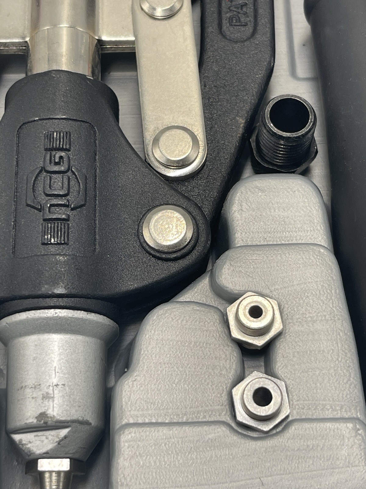 HEAVY DUTY RIVET & NUT RIVETING TOOL KIT INDUSTRIAL QUALITY