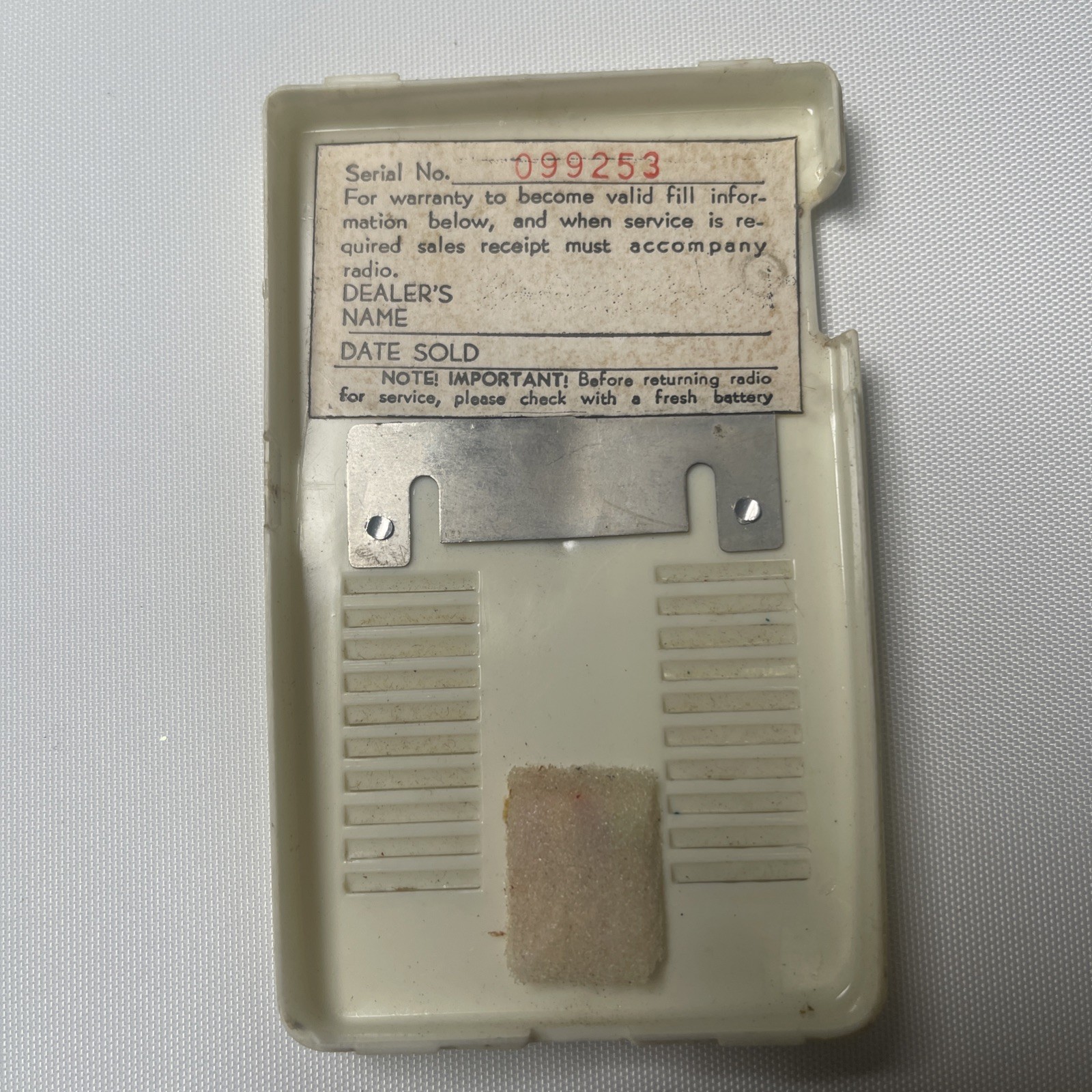 VINTAGE REALTONE ELECTRA TR-801 SIX TRANSITOR POCKET RADIO (tested Works)