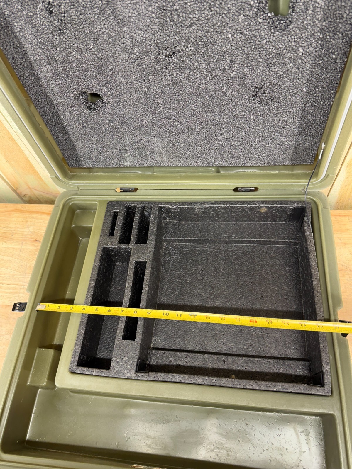 PSI Case 23X21.5X7" Green Military Waterproof Storage Container Hardigg