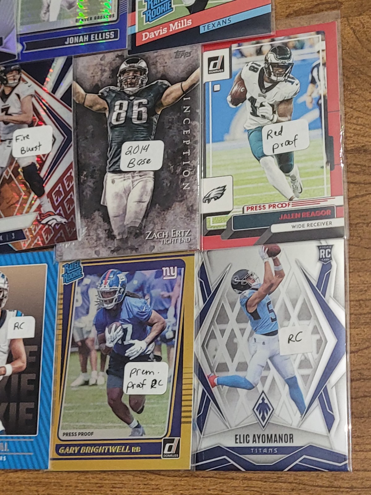 FOOTBALL LOT OF 20 CARDS w/ AUTO, JERSEY, PATCH, SERIAL #d, RC PRIZMS, SP -- #1