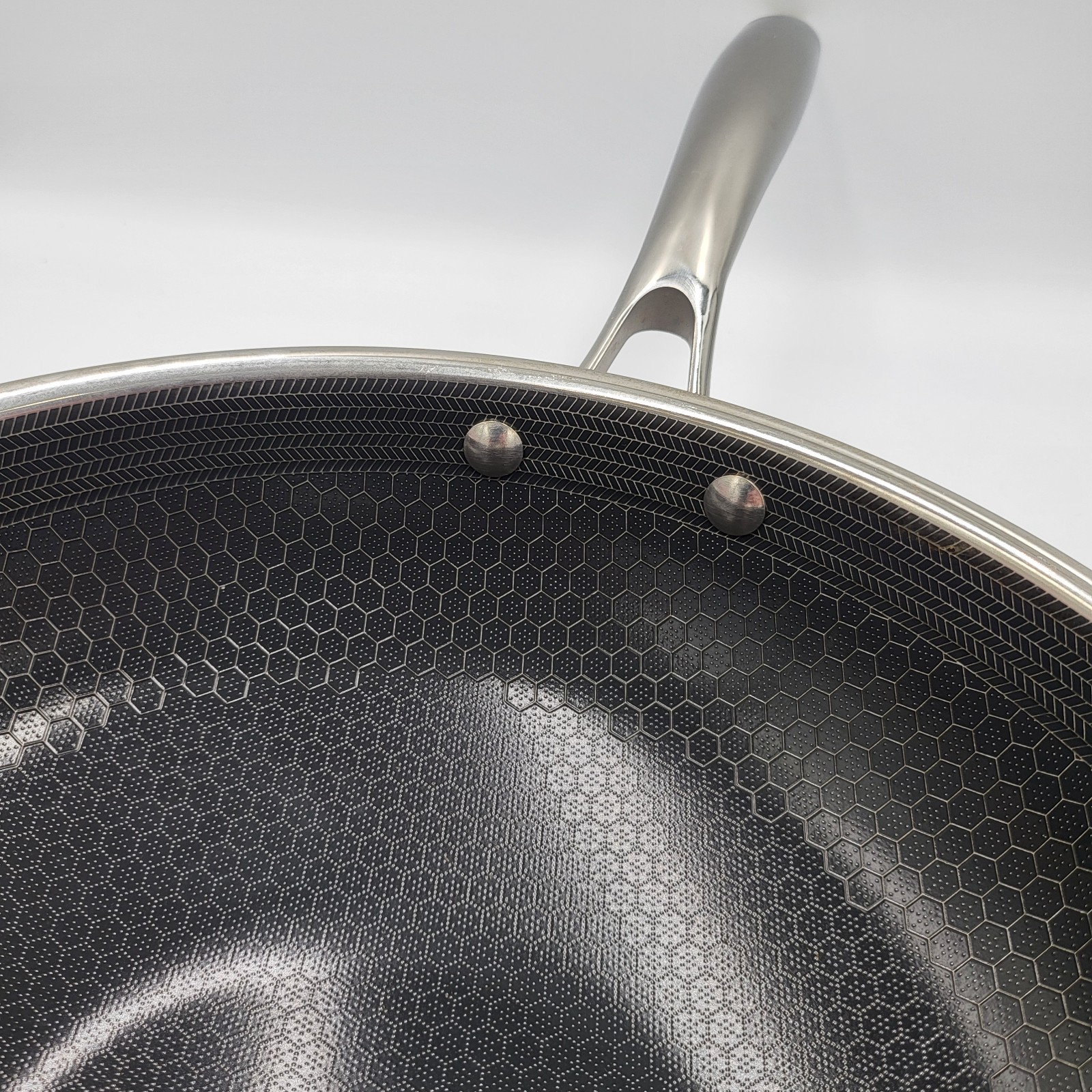 HexClad 12" WOK 12-Inch Hybrid Nonstick Pan - NO Lid - Used Good Condition