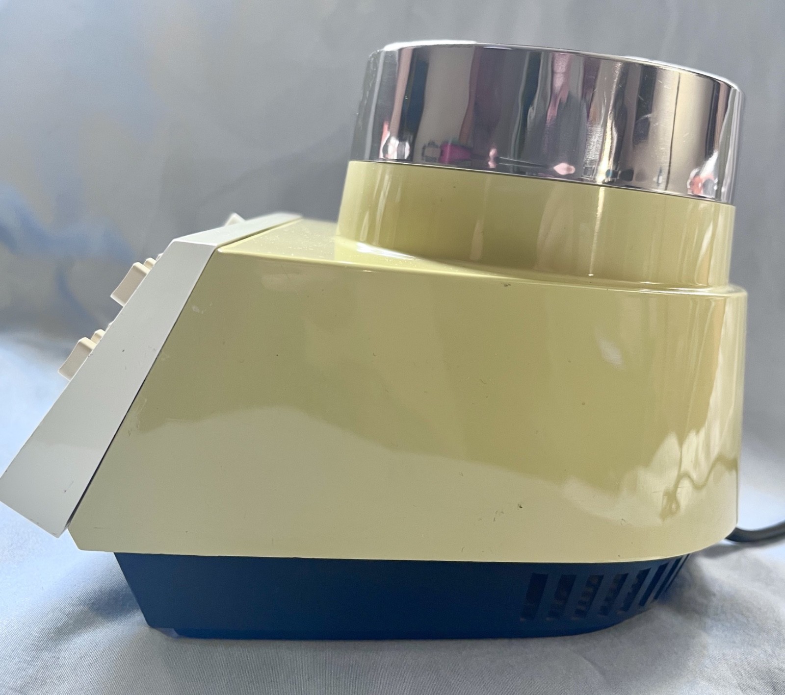 Vintage Waring Blender, Futura 1000, Model 1249 Power Base, Tested