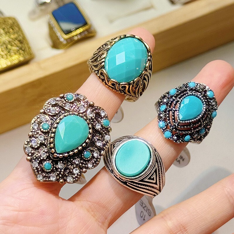 50pcs Lot Wholesale Vintage Crystal Stone Mix Style Metal Jewelry Ring Men Women