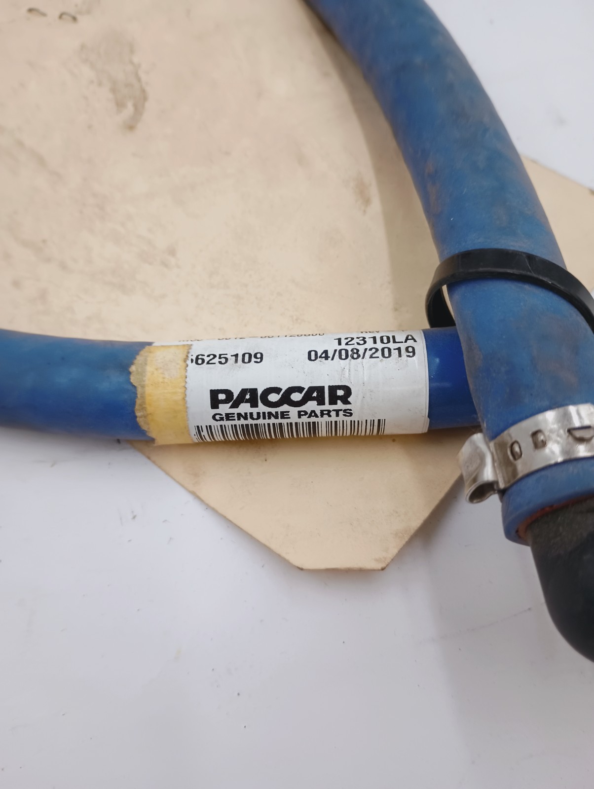 GENUINE OEM PACCAR M50-6012-861210600 BLUE SILICONE HEATER HOSE ASSEMBLY QUICK C