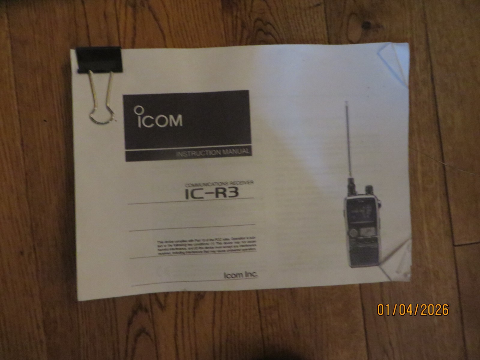 ICOM IC-R3 Handheld Wideband Communications Receiver .495 to 2450 MHz ++++