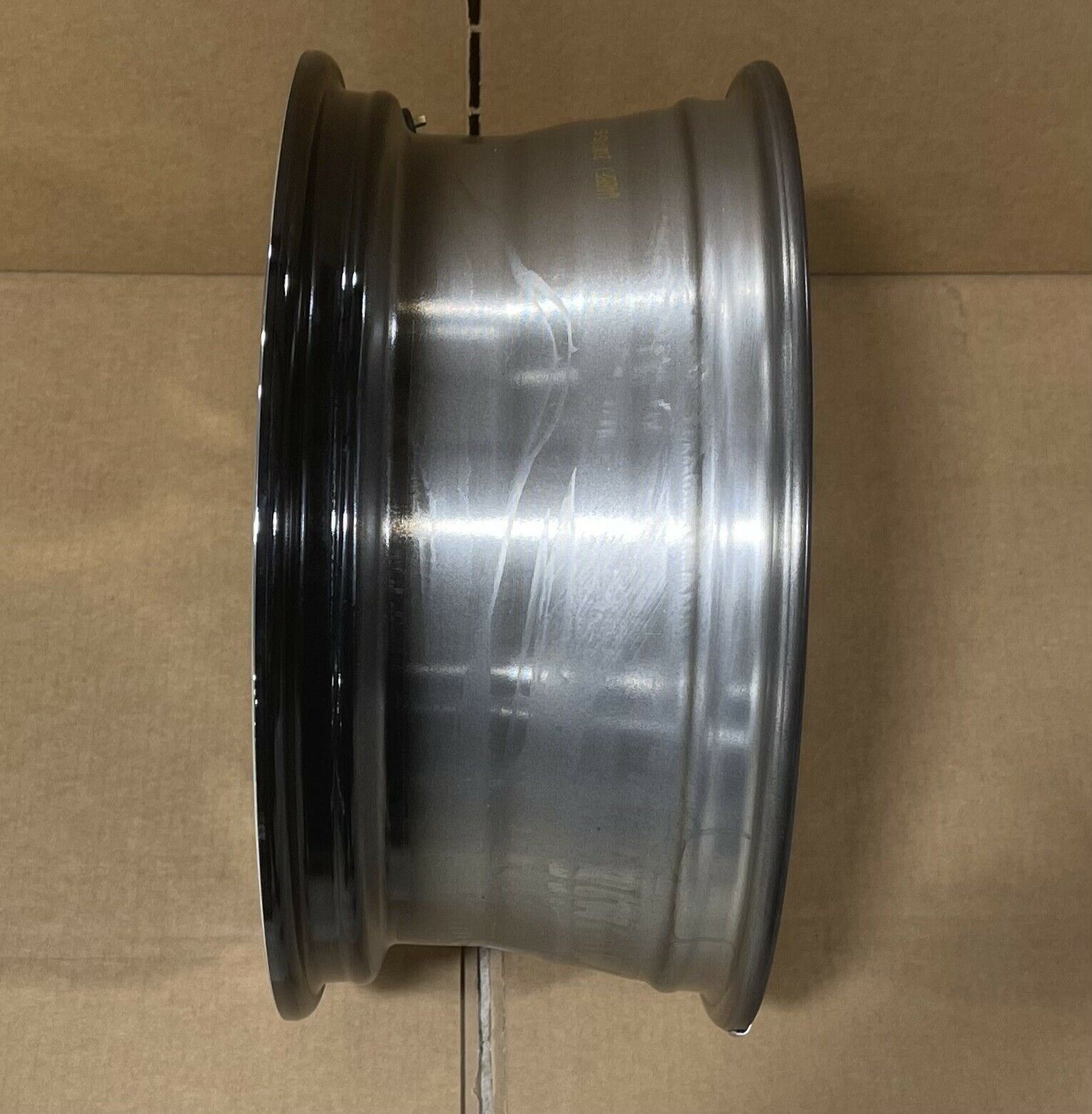 Set of 4 USED 17 x 7.5 Toyota 4Runner FJ Cruiser Black Machined Takeoff Wheels