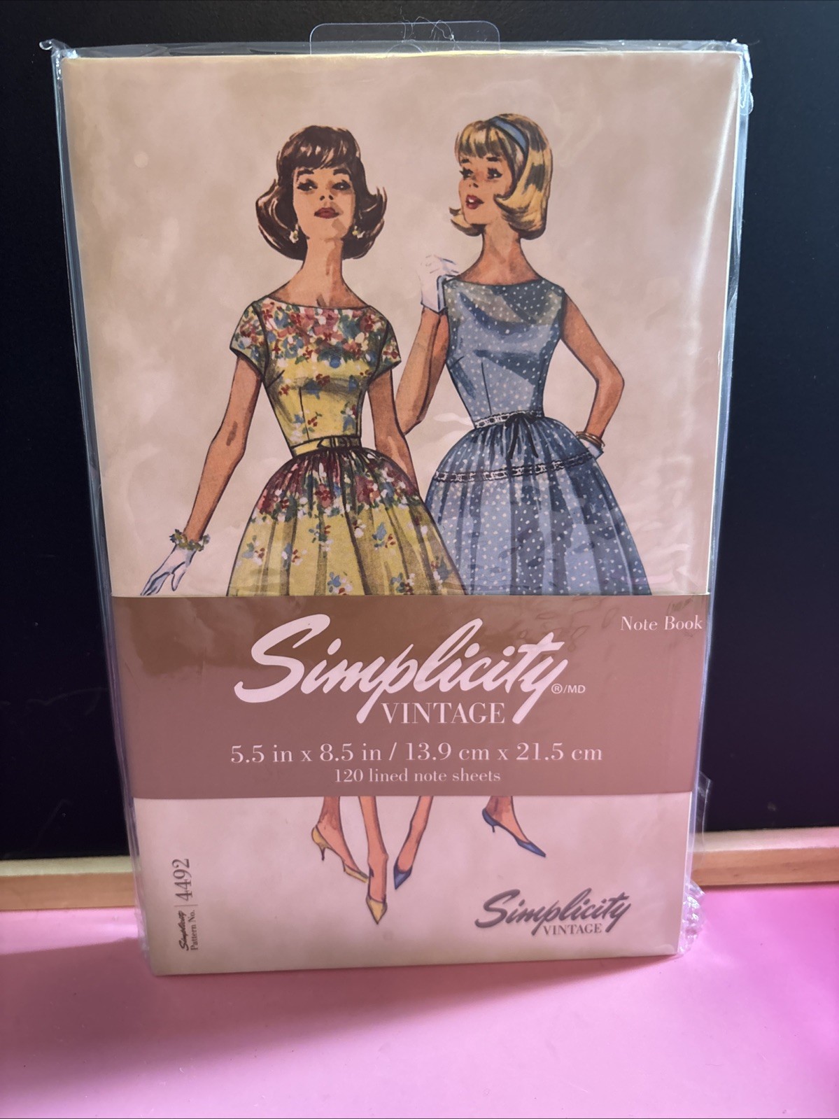 Simplicity "Vintage" Notebook Lined 4492 Fashion Illustrations 120pg  Sealed NWT