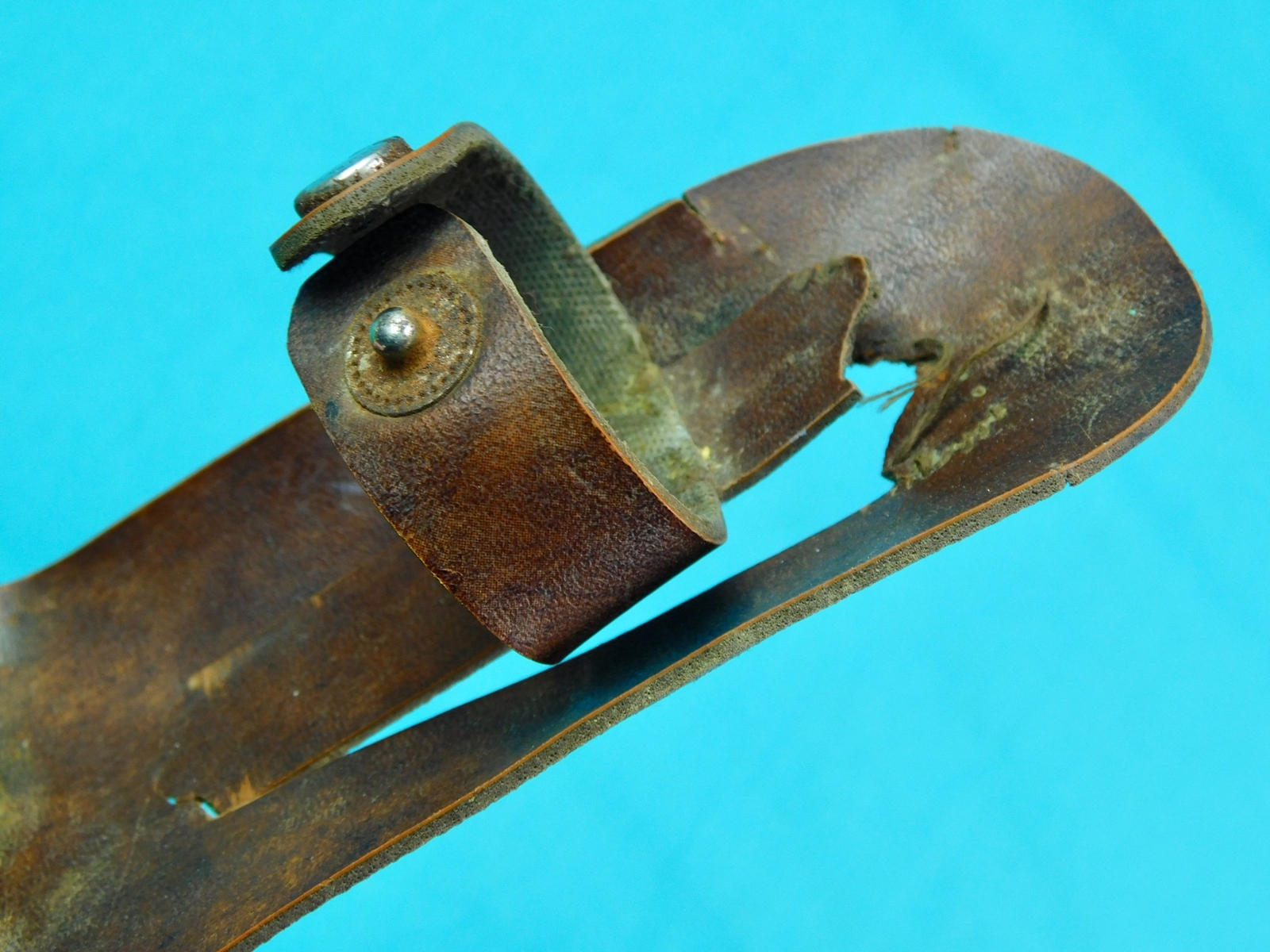 Vintage WW2 Japan Made Fighting Knife w/ Sheath