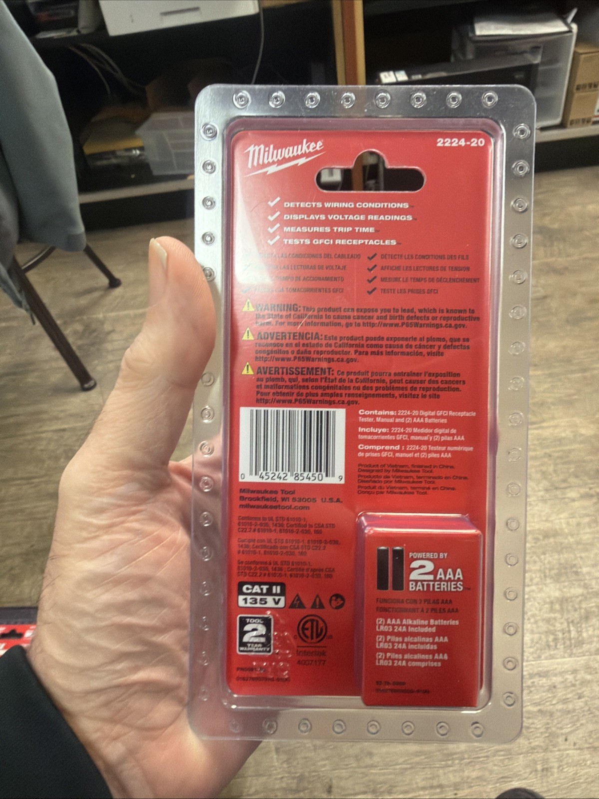 Milwaukee Tool 2224-20 Receptacle Tester, Lcd, Digital