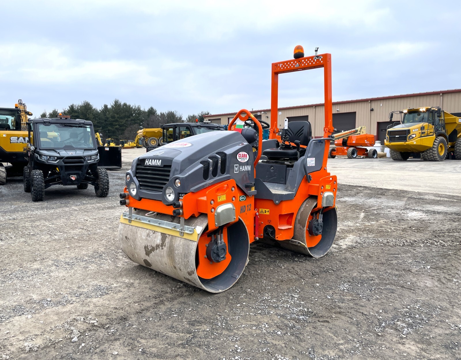 2023 HAMM HD12 VV 47" Double Drum Vibratory Ride On Roller Compactor