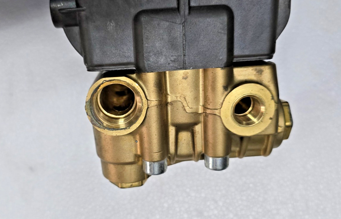 XWA-M 8G35 N PRESSURE WASHER PUMP NEW 3500 PSI RPM 1750 8 U.S. gpm XWA M 8G35