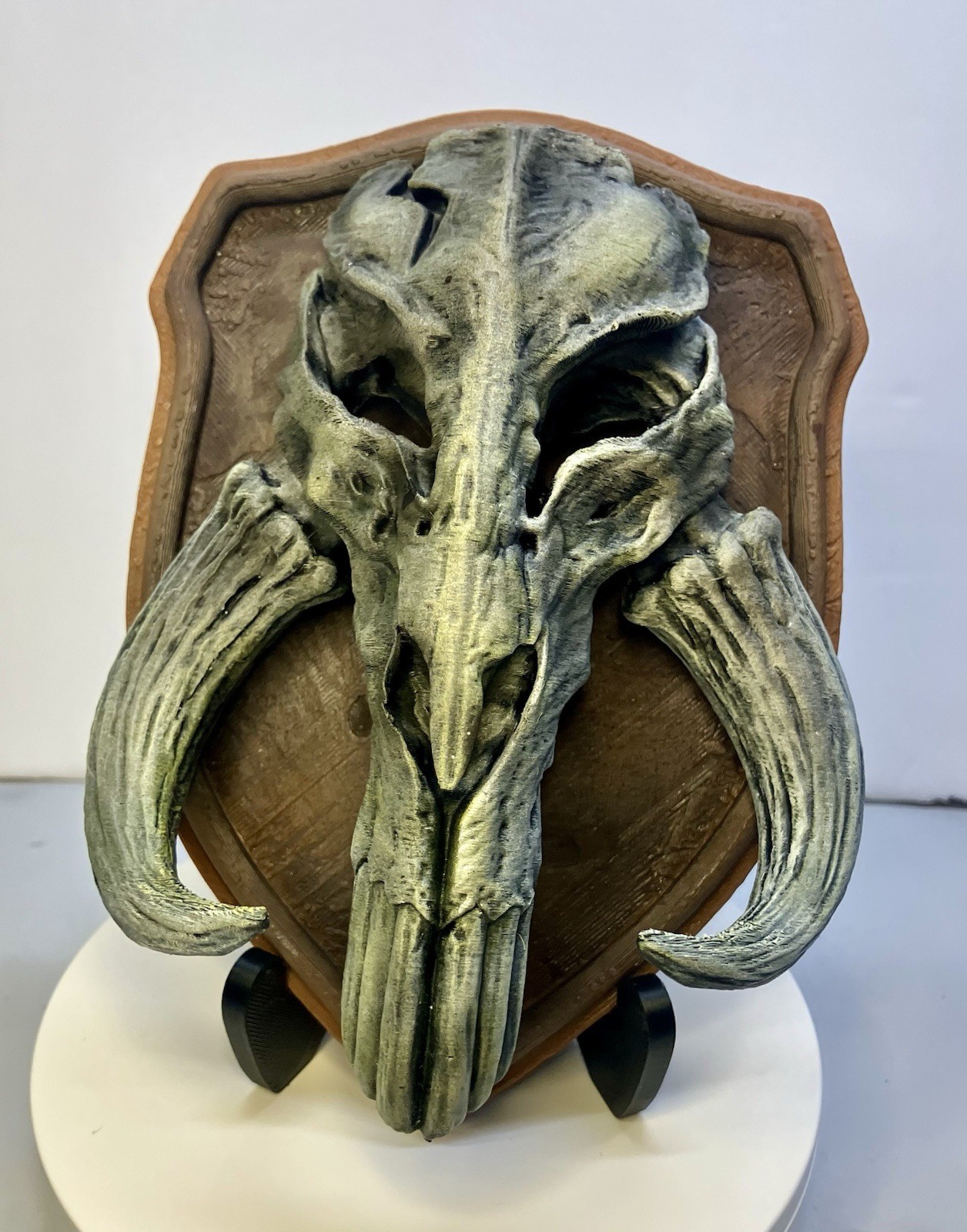 Star Wars Mandalorian Mythosaur Skull Wall Mount Plaque Boba Fett