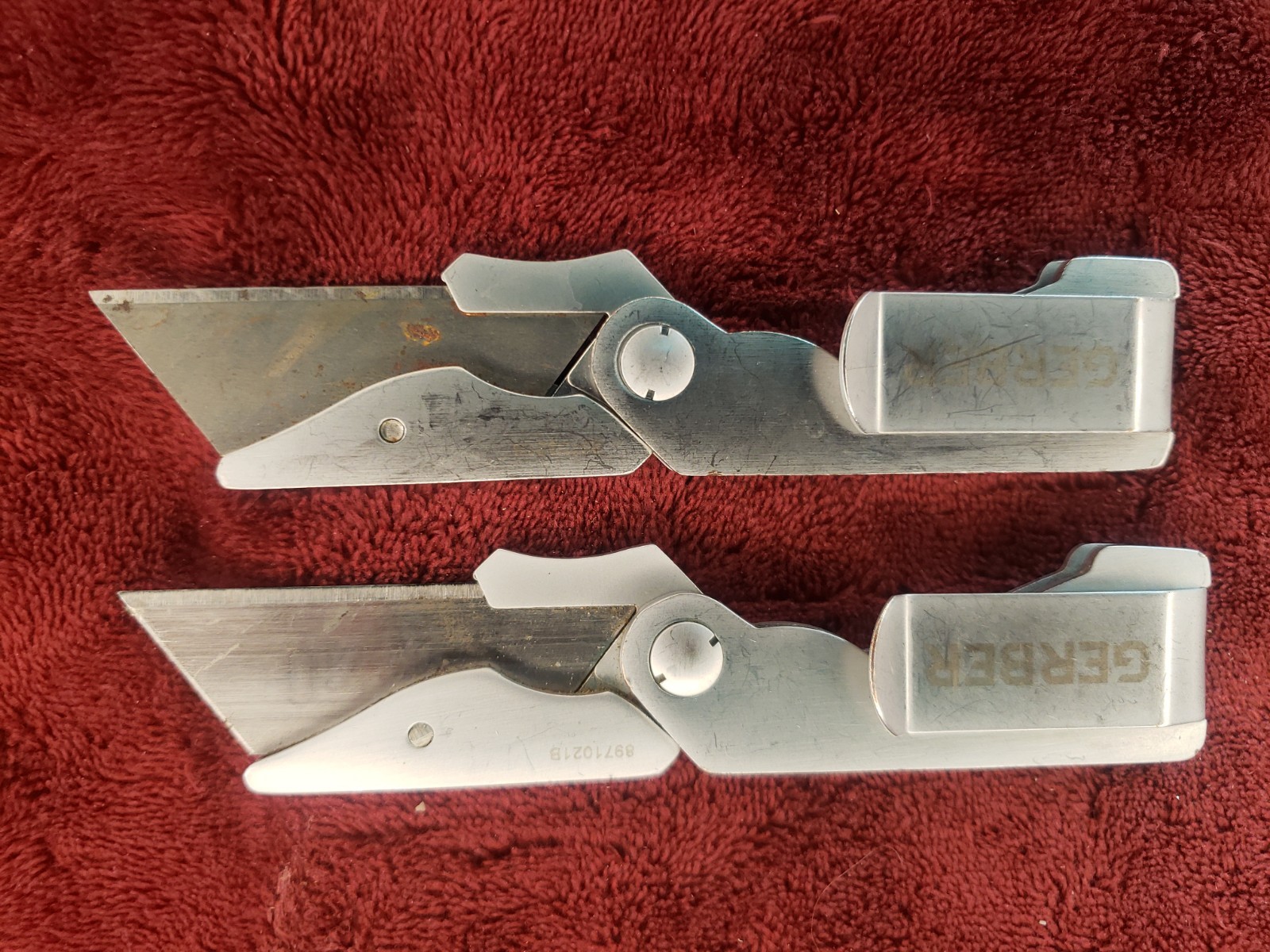 🔪 Lot 2 Gerber EAB Utility Razor Blade Box Cutter Pocket Clip Folding Knife