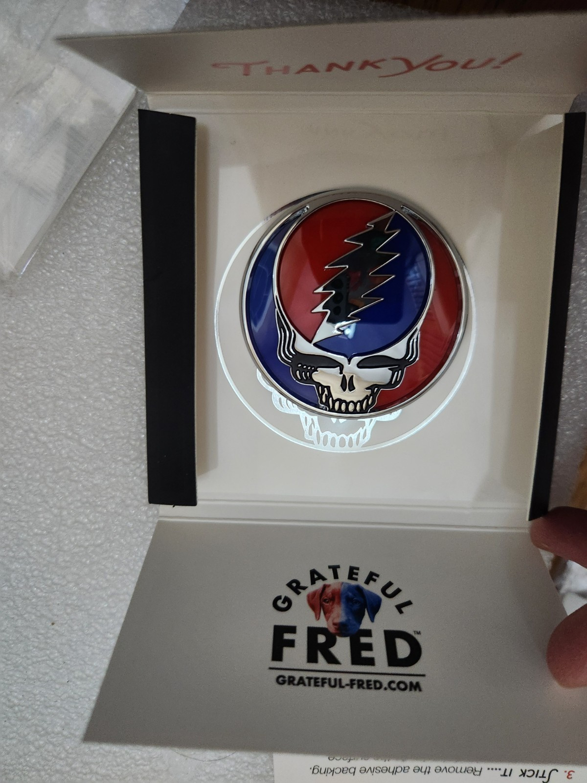 Grateful - Fred Red AND Blue The Stealie 2.0 Circle Car Emblem Badge