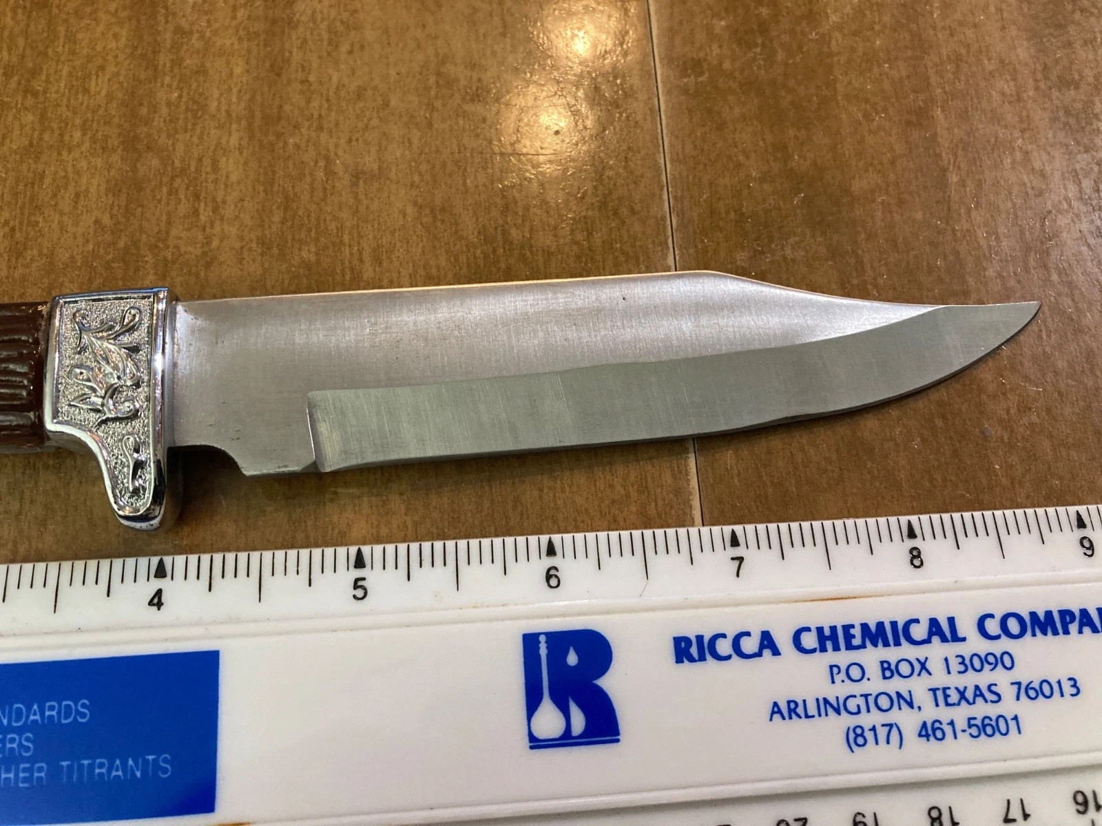 Vintage Fixed Blade Knife Lot Large Hunting Survival Display 1 w/Box Sheath