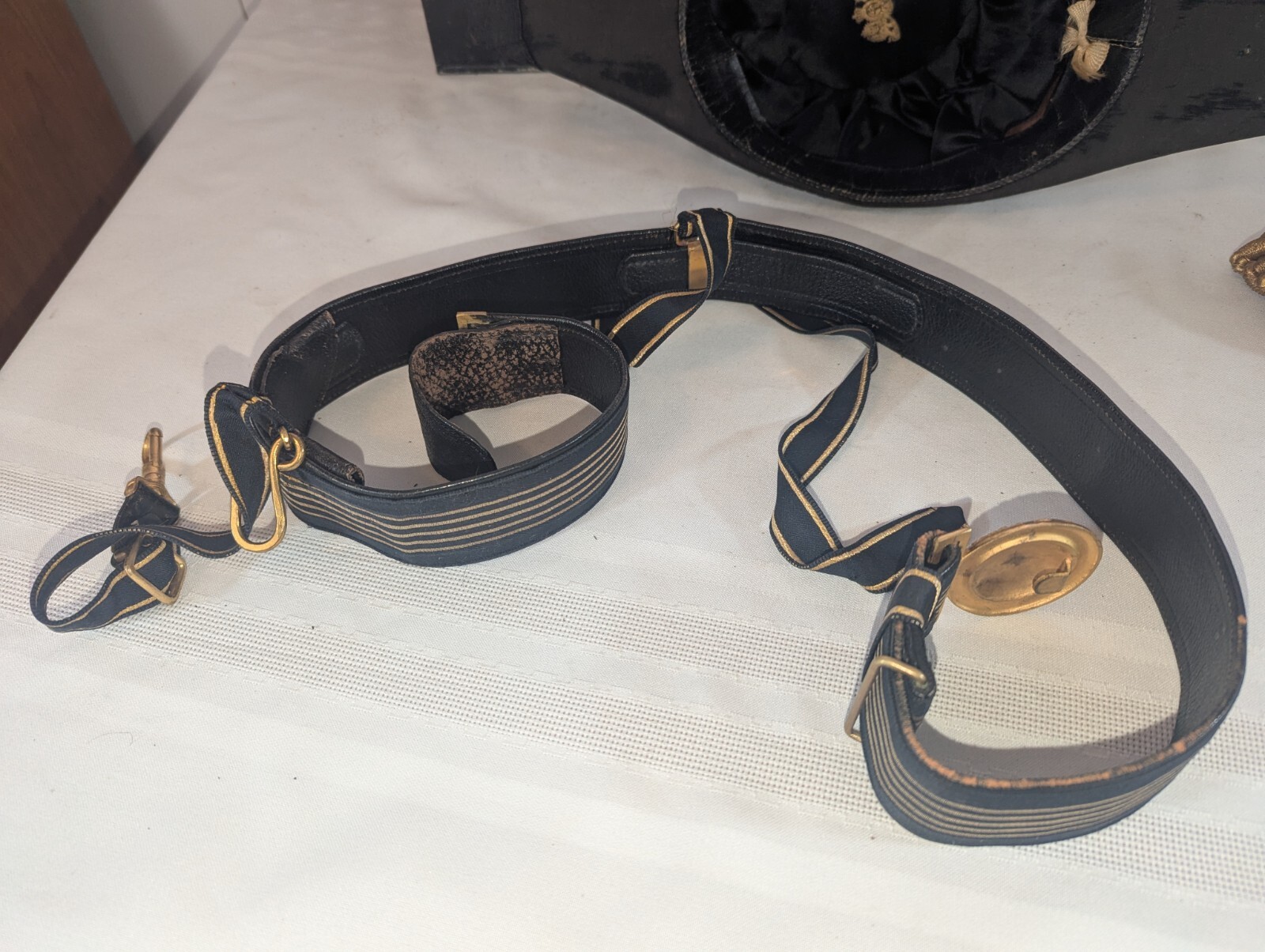 19th Cent. US Navy Officers Hat w/ Epaulettes & Belt in Tin Case Original!