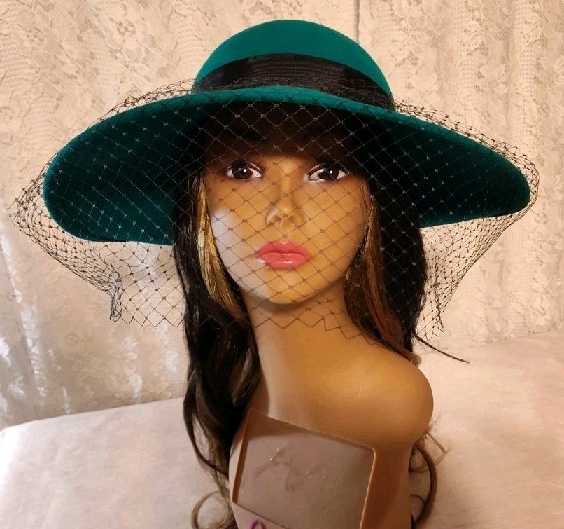 Vintage Geo.W. Bollman Women's Felt Hat With Veil 100% Wool Green with Black