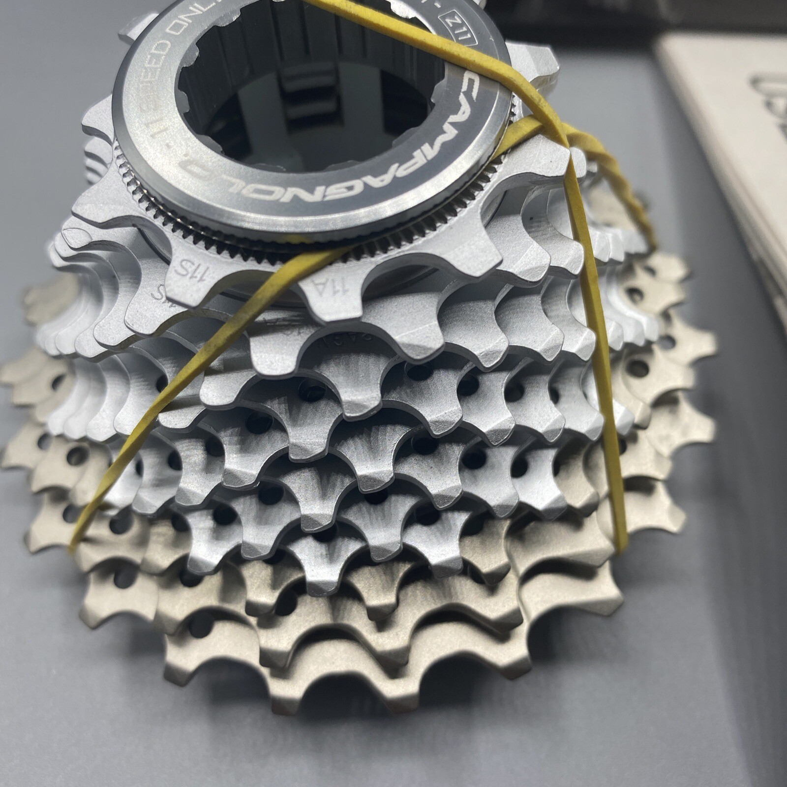 NOS Campagnolo Record 11 Speed Bicycle Cycling Road Cassette 11-23 Campy (8914)