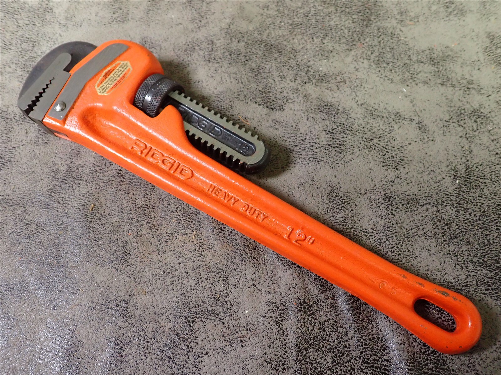 Ridgid 31015 Heavy Duty 12" Straight Pipe Wrench (O17)