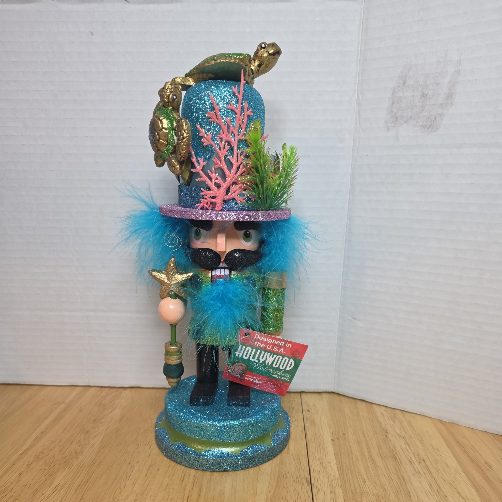 Kurt Adler Hollywood Nutcracker with Sea Turtle Hat, 11-Inch new in box