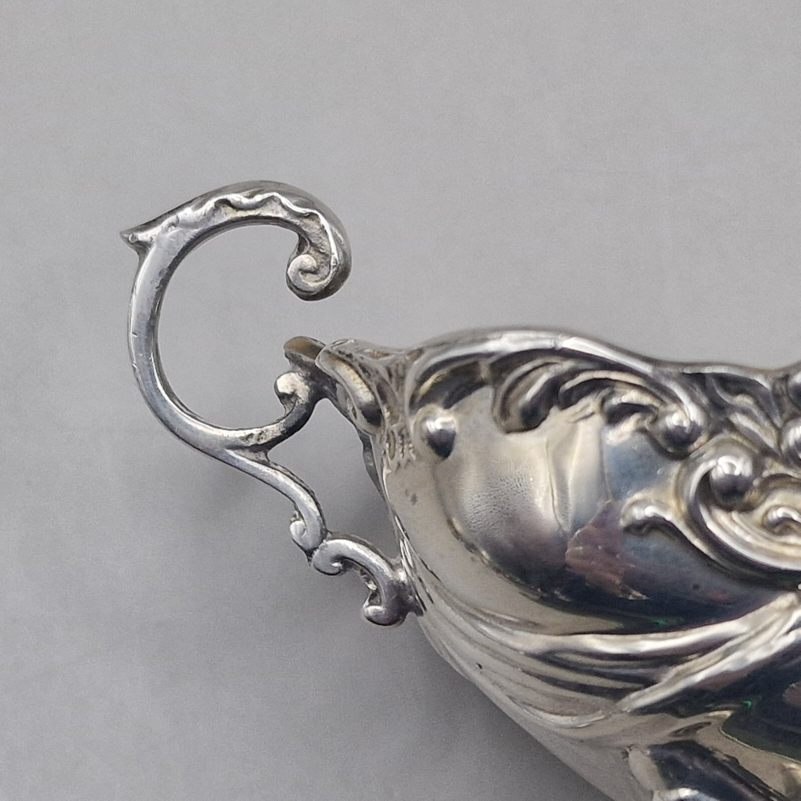 Antique Sterling Silver Salt Cellar by Henry Matthews 1906
